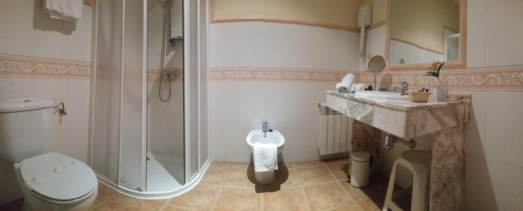 Hostal Rural La Casa Verde Cheles Exteriör bild